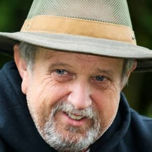 Meet your Posher, Ron